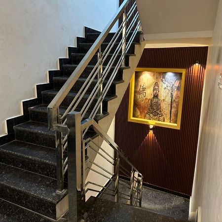 Hotel Pearl Inn Rudrapur Екстер'єр фото