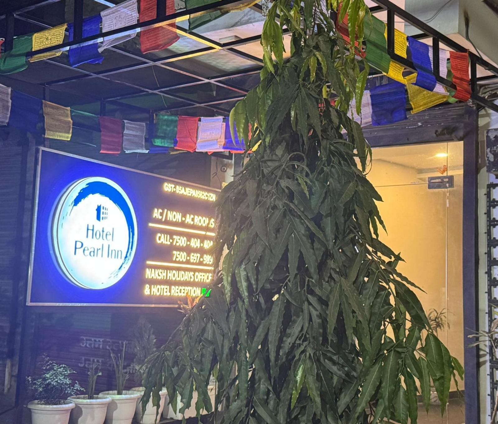 Hotel Pearl Inn Rudrapur Екстер'єр фото